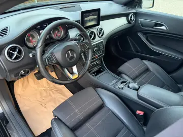 Mercedes Benz CLA 220d 2016