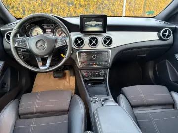 Mercedes Benz CLA 220d 2016