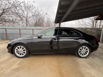 Mercedes-Benz A-180