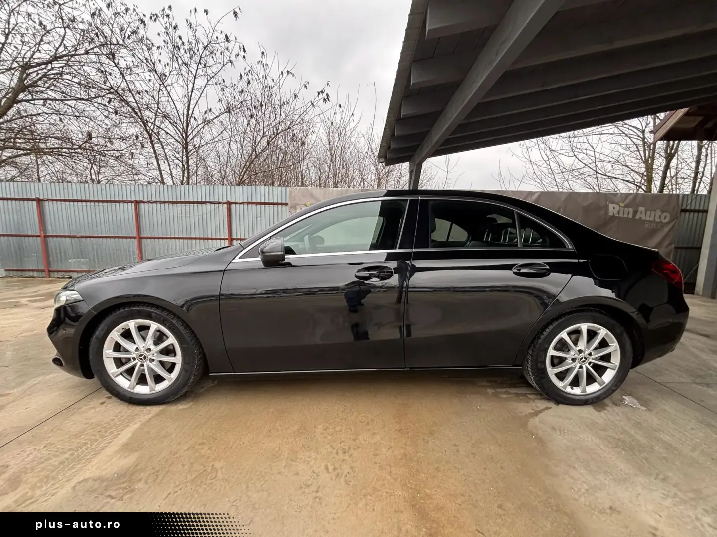 Mercedes-Benz A-180