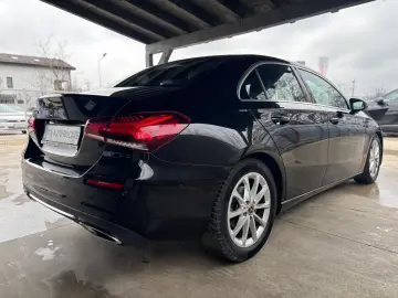 Mercedes-Benz A-180