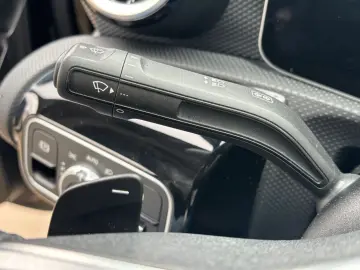 Mercedes-Benz A-180