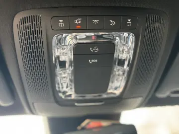 Mercedes-Benz A-180