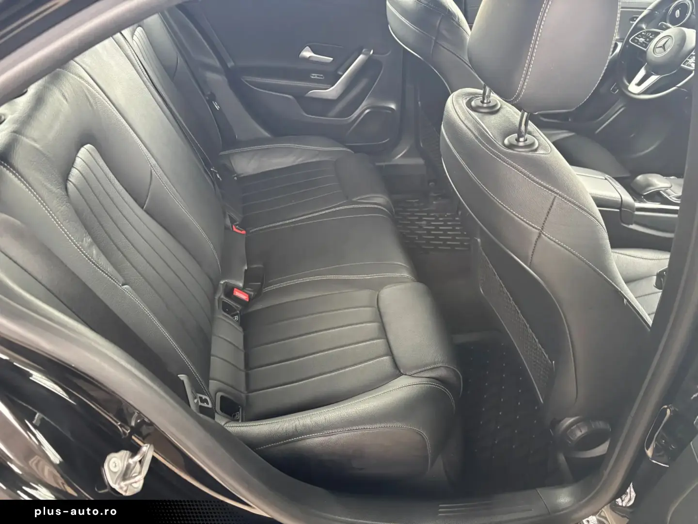 Mercedes-Benz A-180
