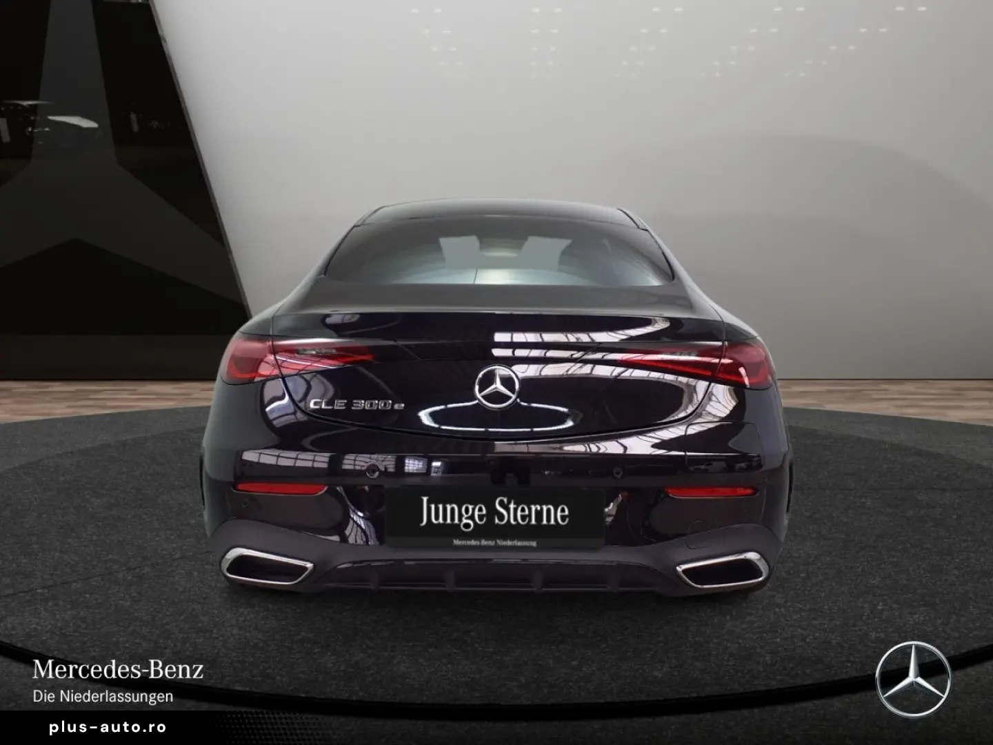 MERCEDES-BENZ CLE 300 e AMG Adv  Pano Fahrass  Digital Night