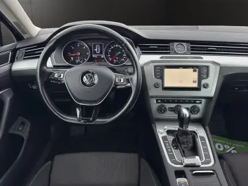 VW Passat - Garantie! Km. certificati! Rate fara avans!