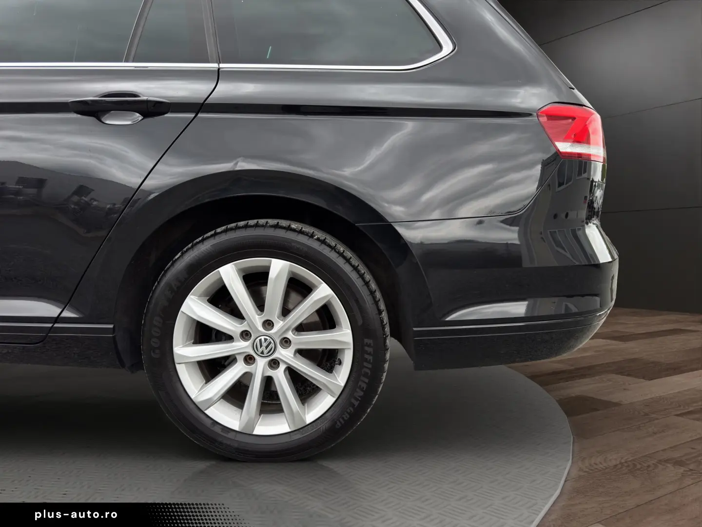 VW Passat - Garantie! Km. certificati! Rate fara avans!