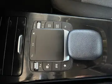 Mercedes-Benz A-180