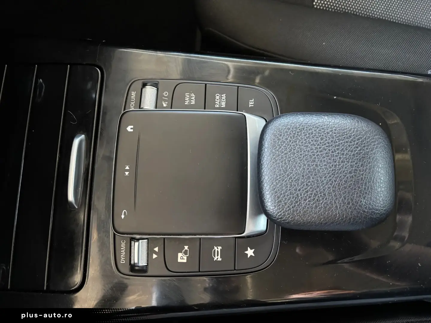 Mercedes-Benz A-180