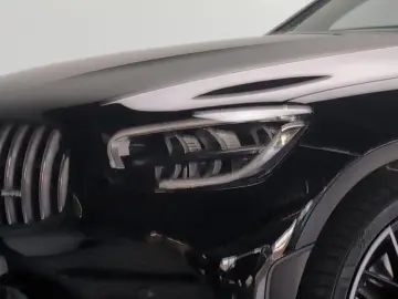 MERCEDES-BENZ GLC 43 AMG 4MATIC Coupé 360  LED Navi CarPlay