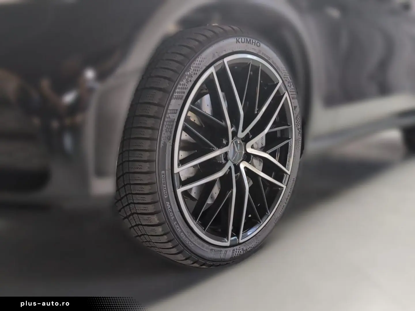 MERCEDES-BENZ GLC 43 AMG 4MATIC Coupé 360  LED Navi CarPlay