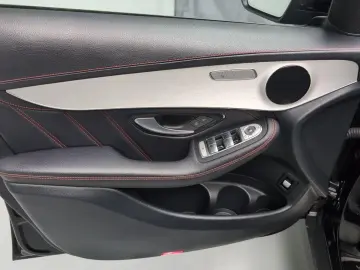 MERCEDES-BENZ GLC 43 AMG 4MATIC Coupé 360  LED Navi CarPlay