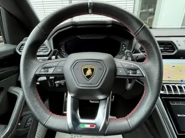 LAMBORGHINI Urus HUD NIGHT VISION B&O 23  REAR SEAT-ENTER.