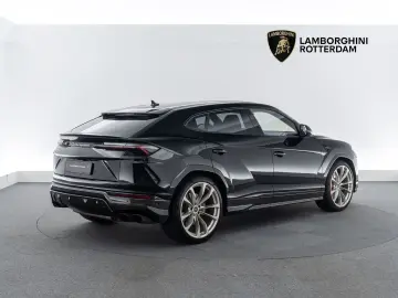 LAMBORGHINI Urus 4.0 V8   BTW auto   Rear seat entertainent