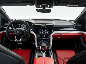 LAMBORGHINI Urus 4.0 V8   BTW auto   Rear seat entertainent