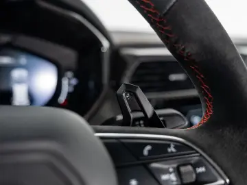 LAMBORGHINI Urus 4.0 V8   BTW auto   Rear seat entertainent