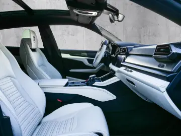 LAMBORGHINI Urus SE Verde Gea  Interior Carbon Pack