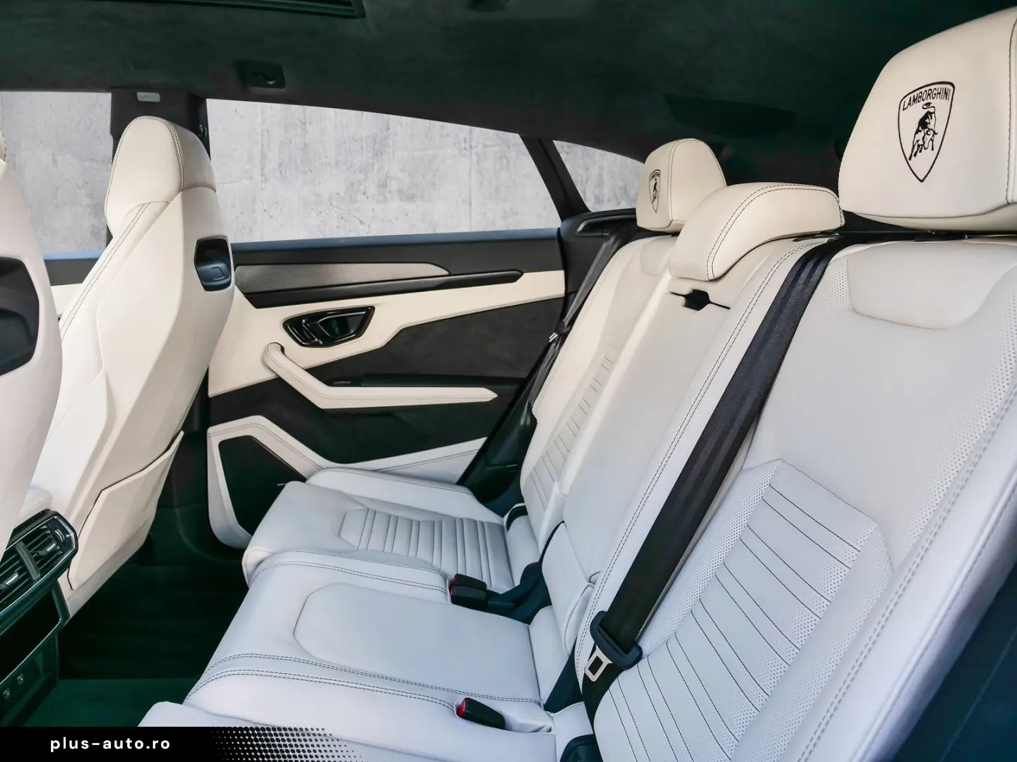 LAMBORGHINI Urus SE Verde Gea  Interior Carbon Pack