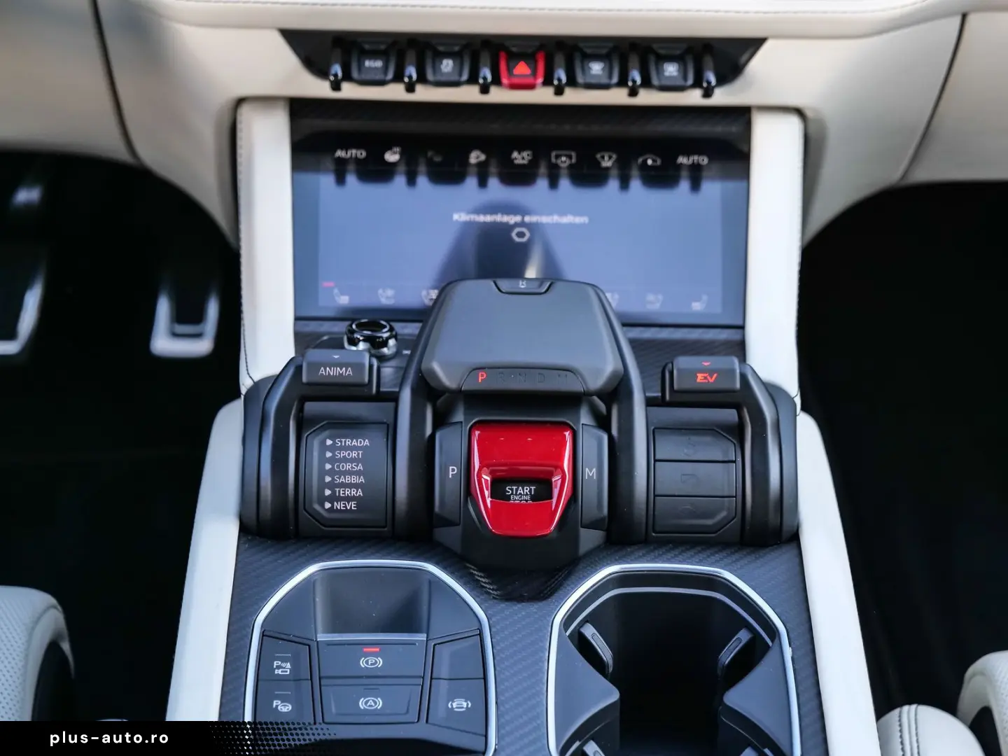 LAMBORGHINI Urus SE Verde Gea  Interior Carbon Pack