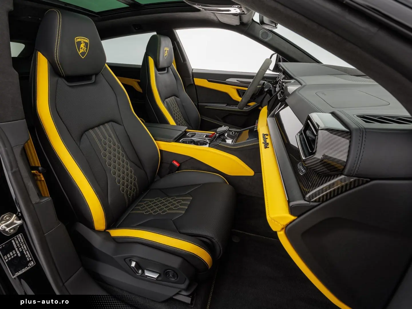 LAMBORGHINI Urus SE