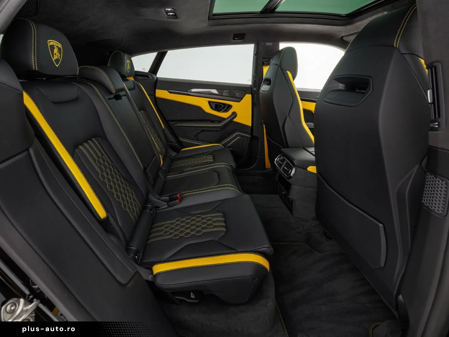 LAMBORGHINI Urus SE