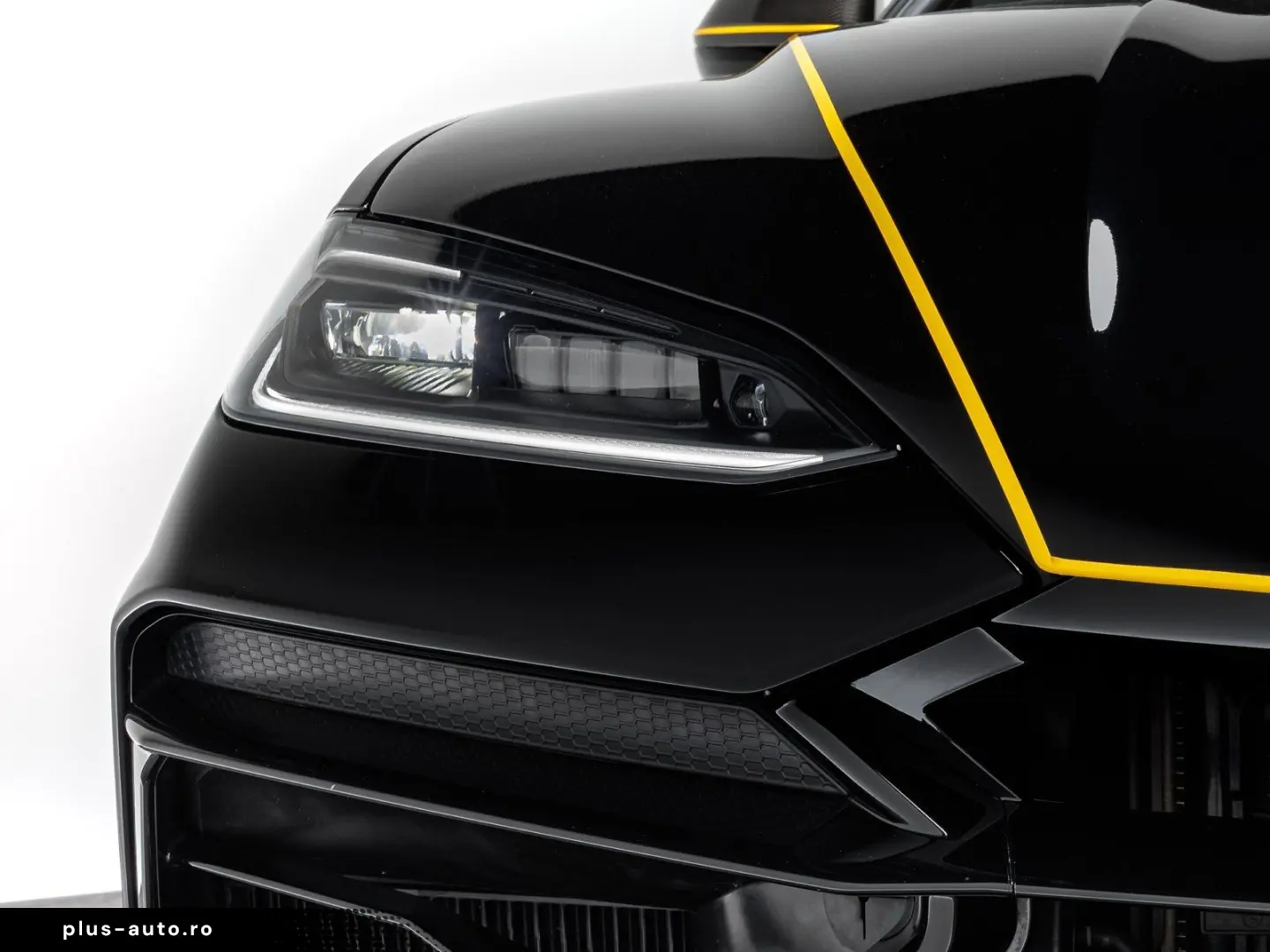 LAMBORGHINI Urus SE