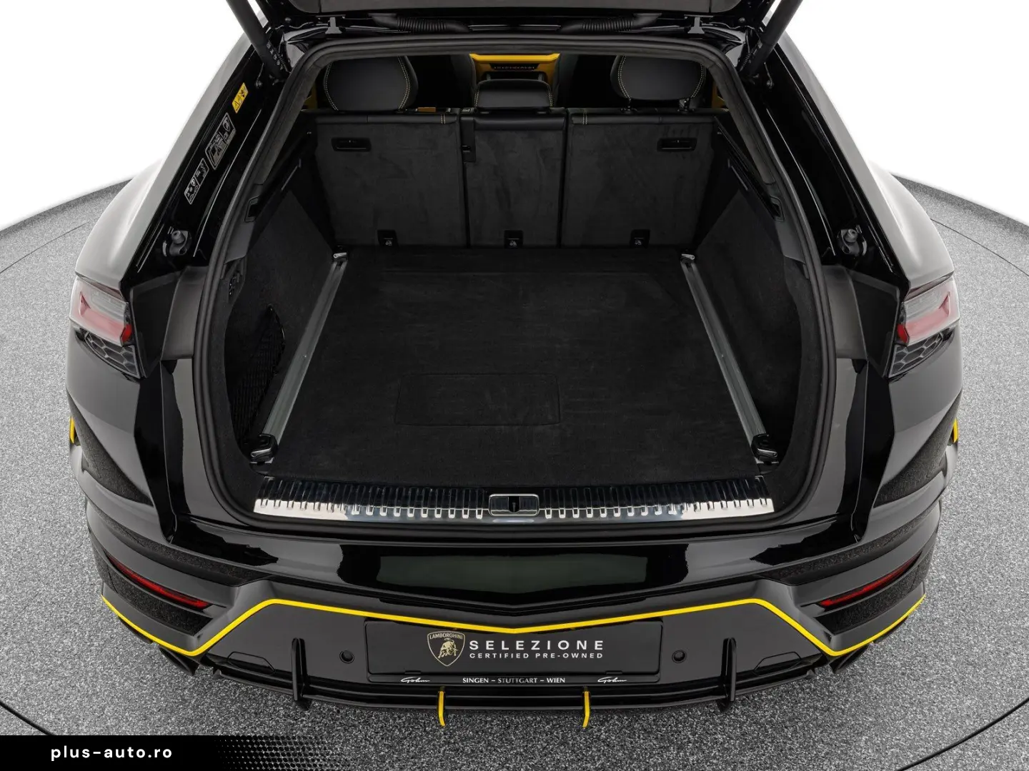 LAMBORGHINI Urus SE
