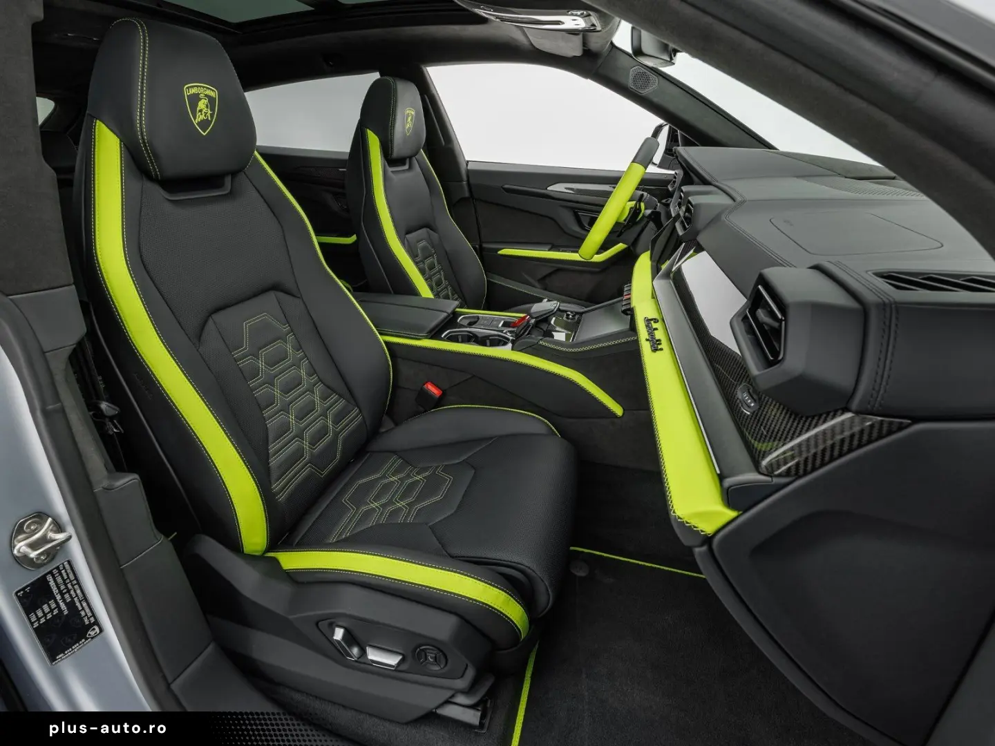 LAMBORGHINI Urus SE