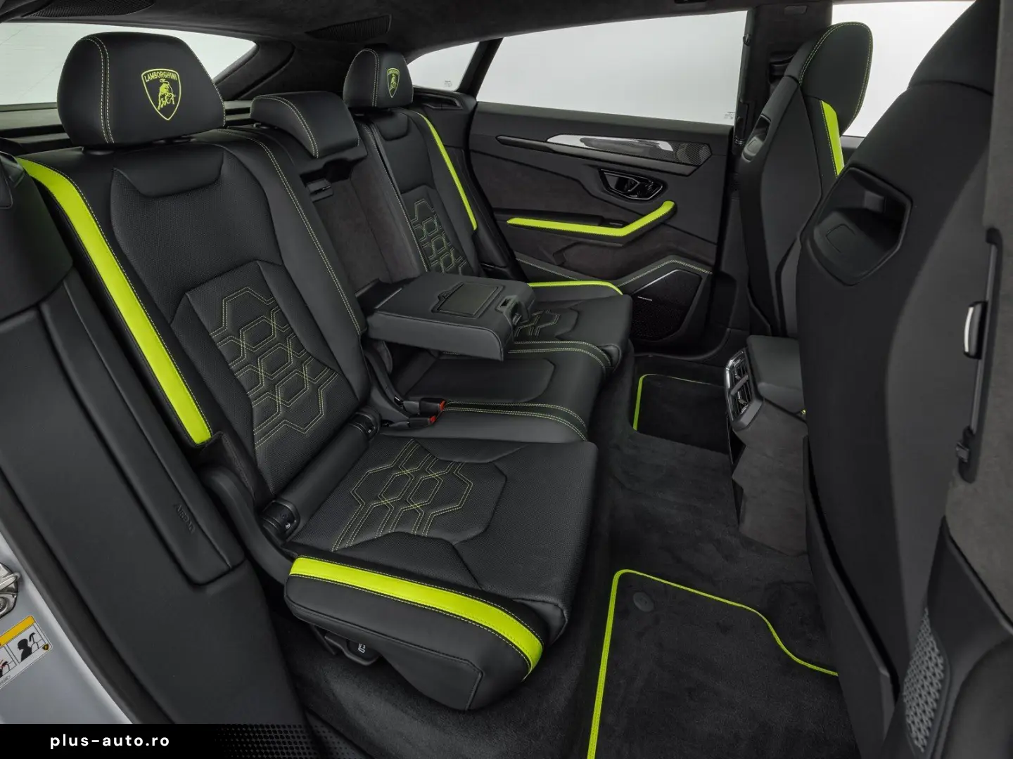LAMBORGHINI Urus SE