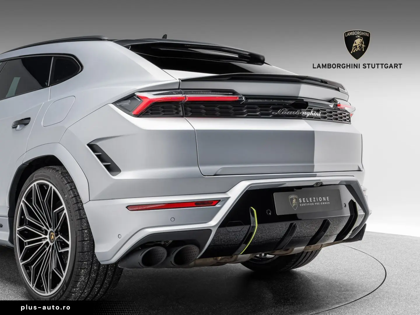 LAMBORGHINI Urus SE