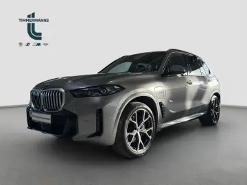 BMW X5 xDrive50e M Sport AdLED DrAssProf H&K Pano
