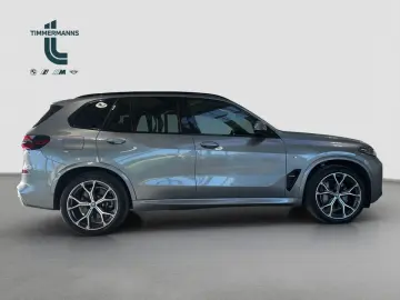 BMW X5 xDrive50e M Sport AdLED DrAssProf H&K Pano
