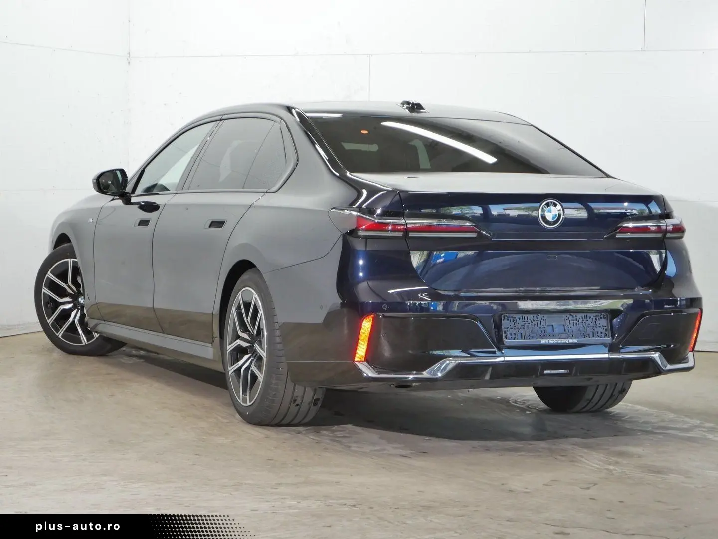 BMW 740d xDrive  Sitzbelüft. im Fond  Lounge Seating