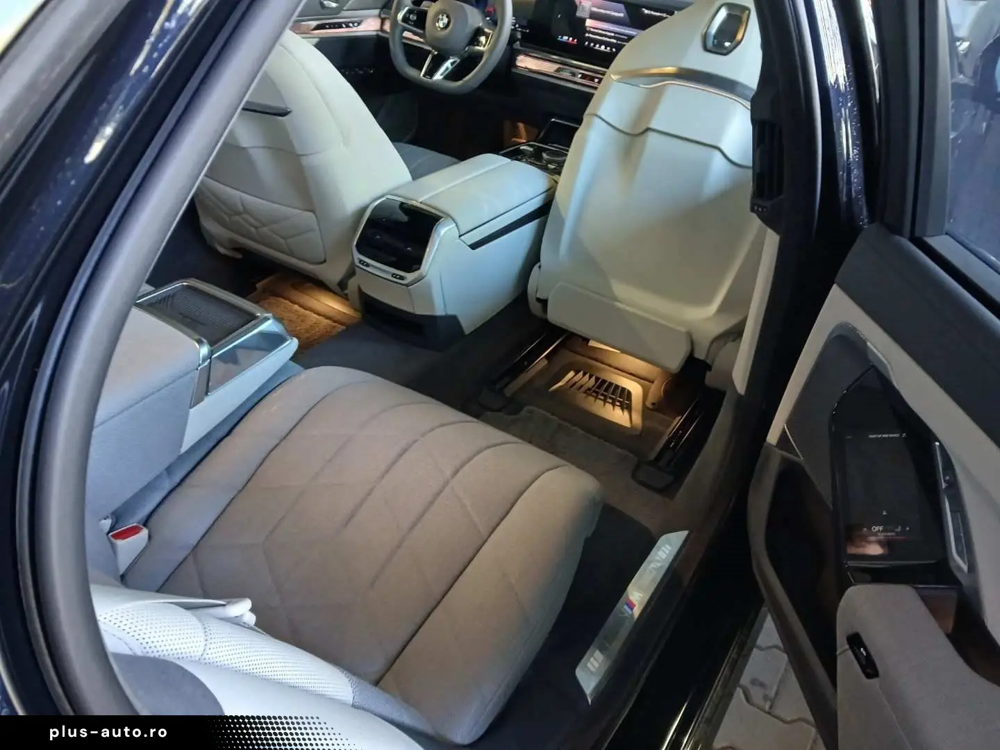BMW 740d xDrive  Sitzbelüft. im Fond  Lounge Seating