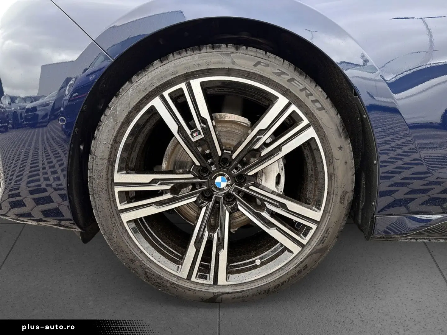 BMW 740d xDr M SPORT SkyLounge StHzg 360  DAPro HUD