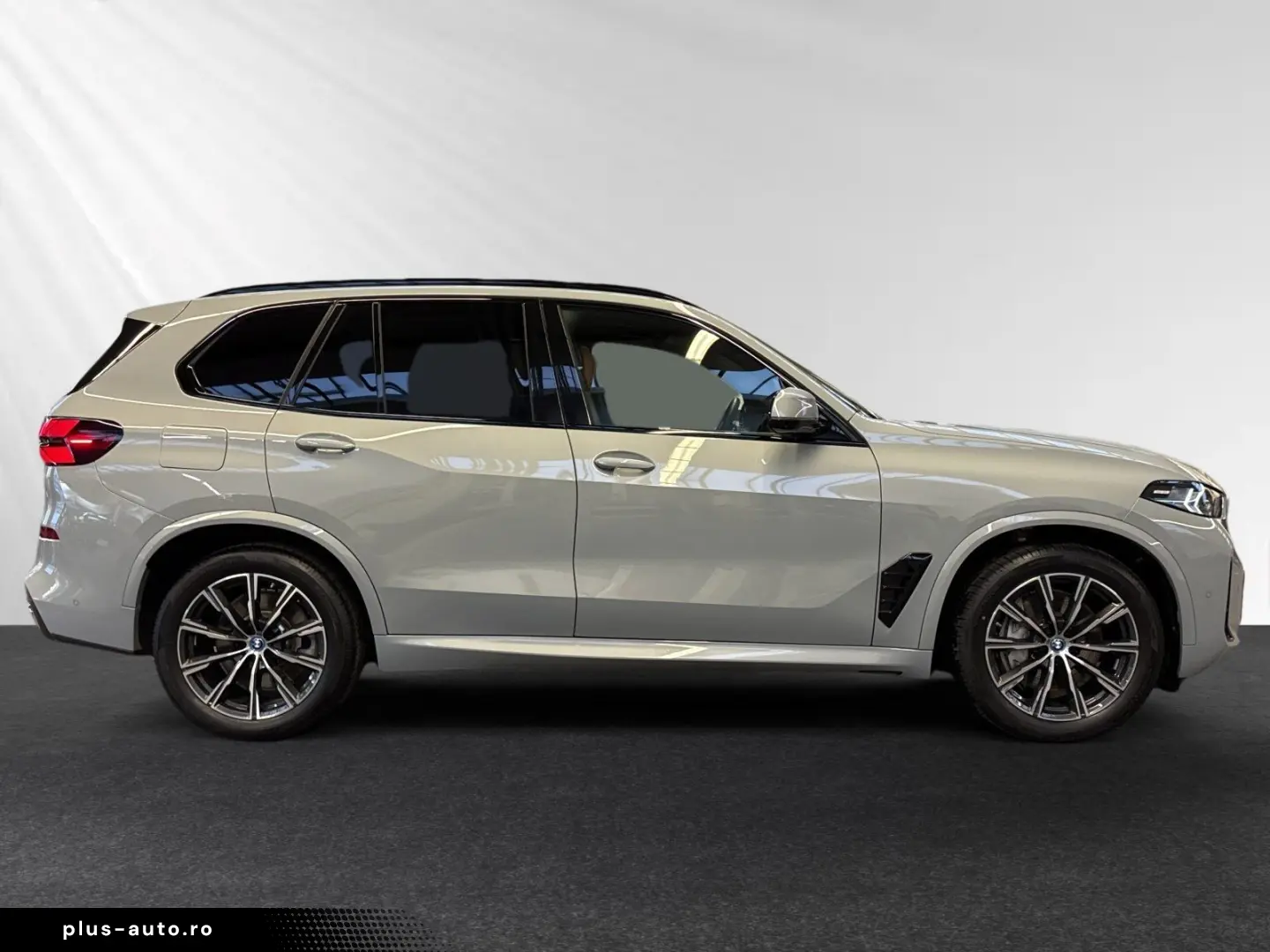 BMW X5 xDrive50e M Sport AHK PanoSkyLounge Stop&Go