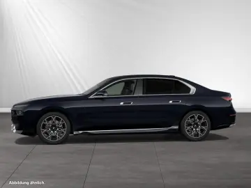 BMW 740d xDrive Standhzg. DA&PAProf. Massage B&W