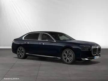 BMW 740d xDrive Standhzg. DA&PAProf. Massage B&W