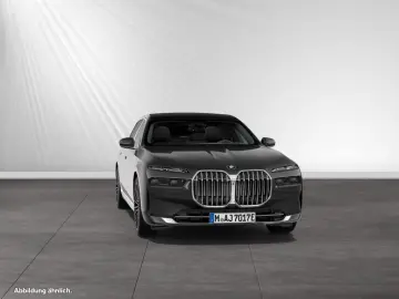 BMW 750e xDrive SkyLounge Autobahnass. DA&PAProf.