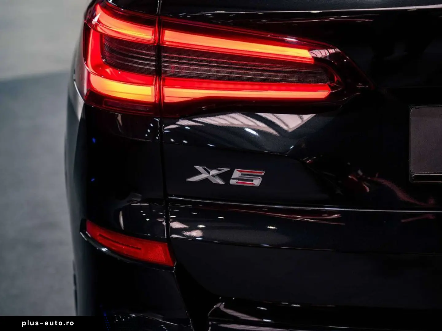 BMW X5 PHEV xDrive45e - M-pack - AHK - Pano - ACC -