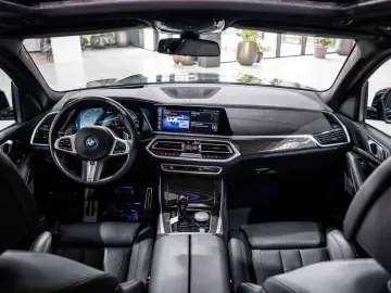 BMW X5 PHEV xDrive45e - M-pack - AHK - Pano - ACC -