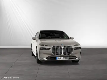 BMW 750e xDrive Autobahnass. DA&PAProf. Head-Up