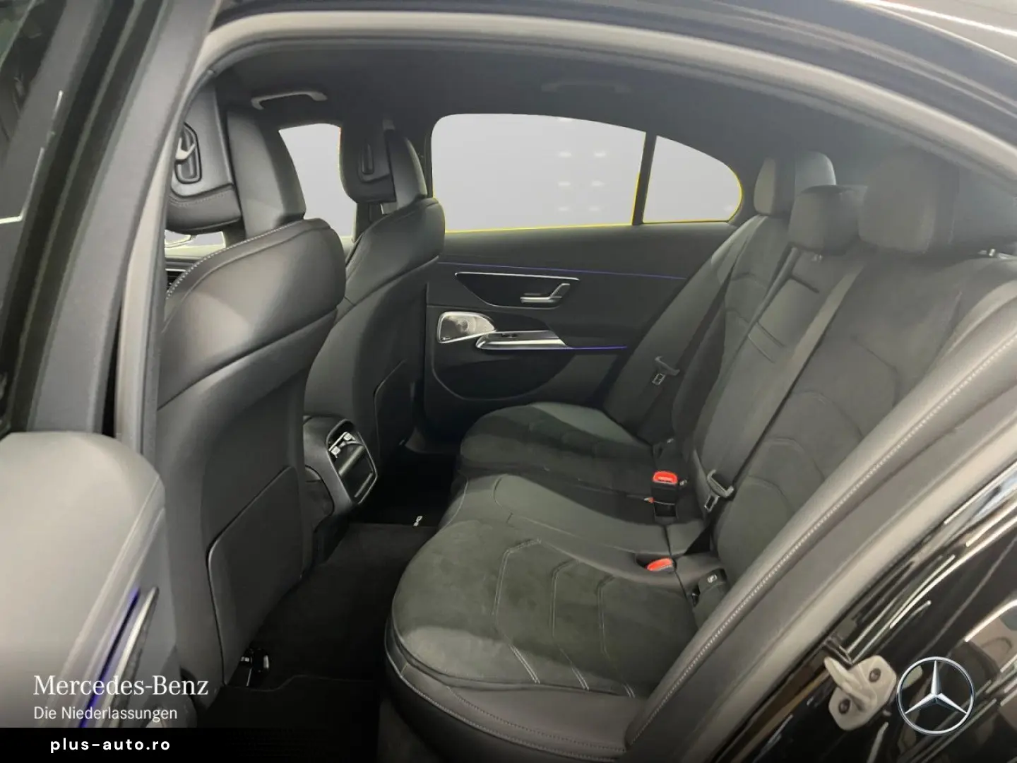 MERCEDES-BENZ E 300 e AMG Adv.  AHK 20  DIGI 360  DI&hellip;