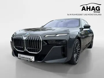 BMW 740d xDrive M SPORT FondEnt SkyL StHz DAPro