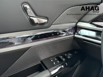 BMW 740d xDrive M SPORT FondEnt SkyL StHz DAPro