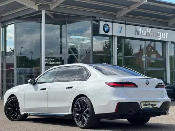 BMW 740d xDr.M Sport PRO Standh.Sky IntAktLenk.21