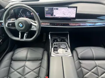 BMW 740d xDr.M Sport PRO Standh.Sky IntAktLenk.21