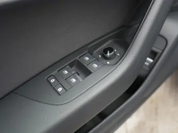 AUDI A6 50 TDI quattro tiptronic sport ACC Kamera Lan