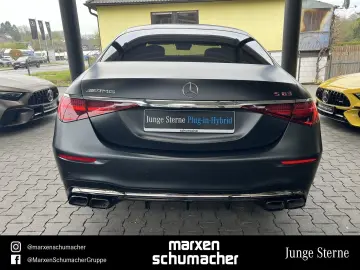MERCEDES-BENZ AMG S 63 E First-Class Magno Massage Burm3D