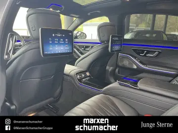 MERCEDES-BENZ AMG S 63 E First-Class Magno Massage Burm3D